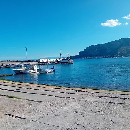 Beach House Mondello Exterior photo